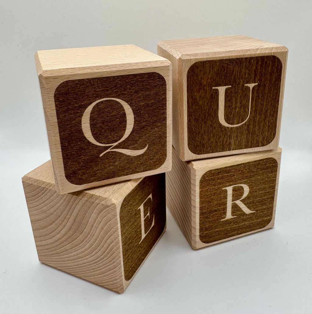 Cubos de madera iniciales