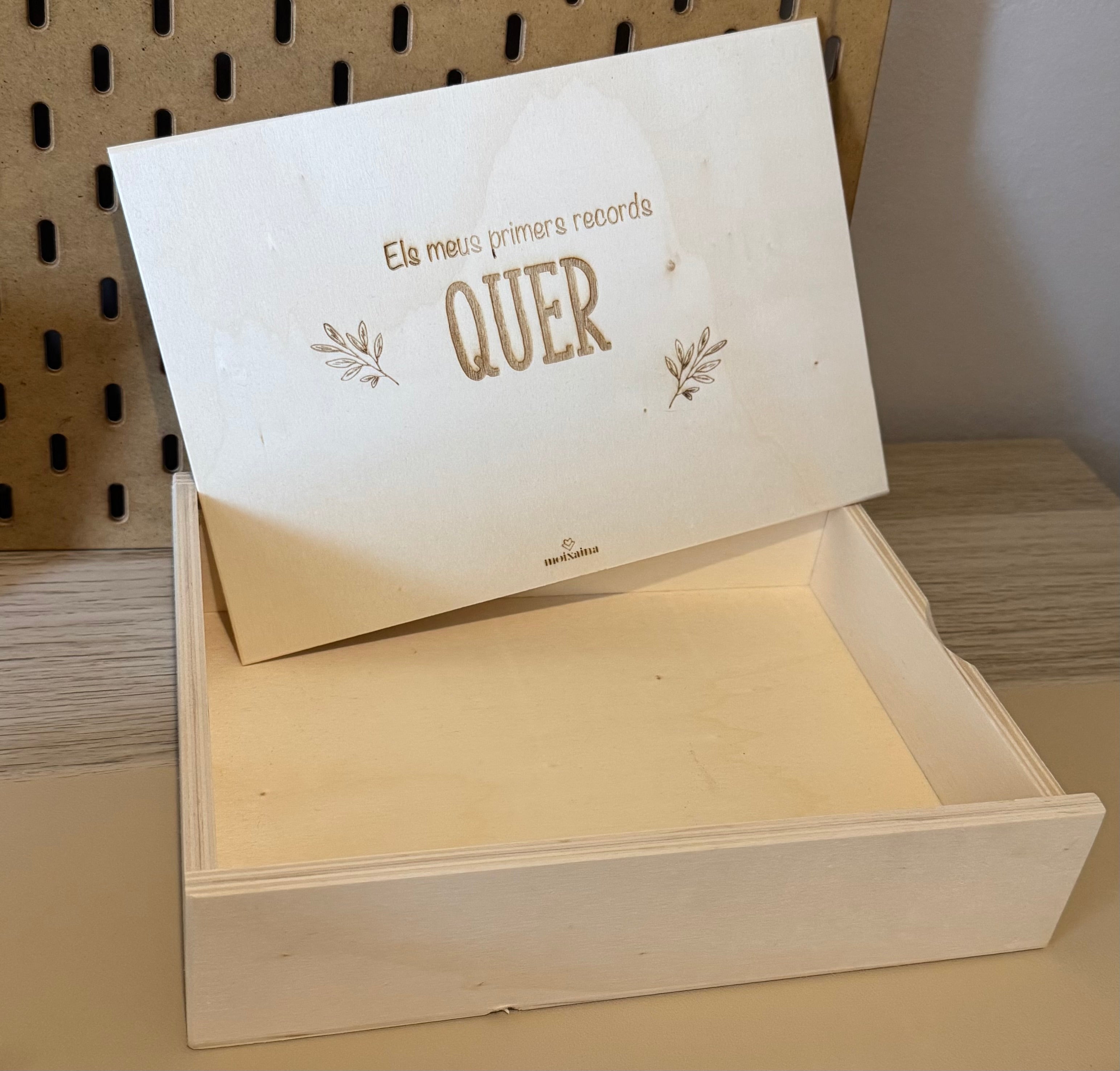 Caja “mis primeros recuerdos”