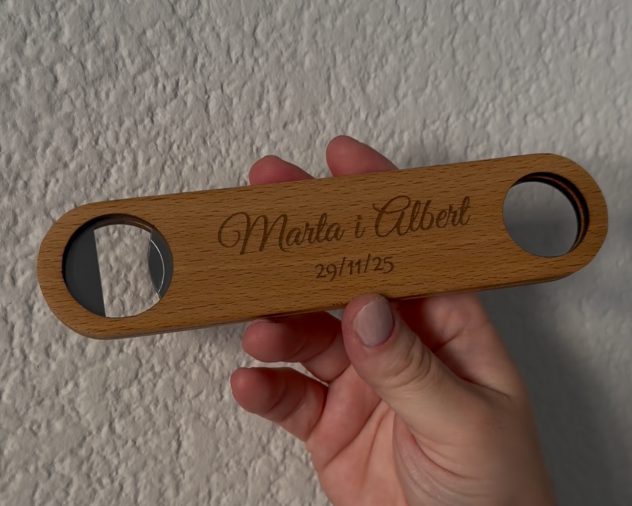 Abridor de Madera Personalizado